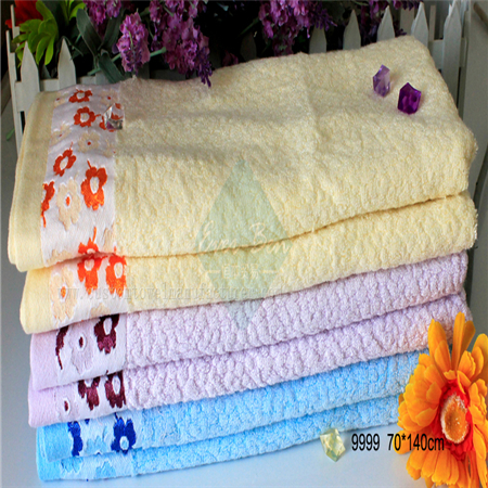 China Bulk Custom Logo Bamboo luxury towels Manufacturer Bespoke Embroidery Pattern Yellow Gym Bamboo Yoga Towels Supplier